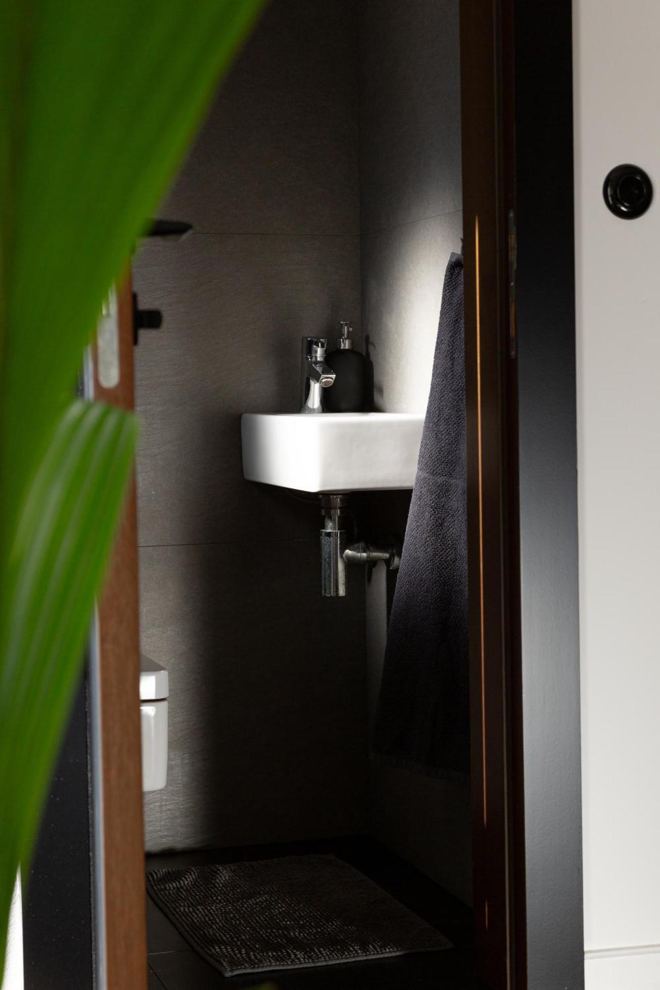 Evergreen - Old Town Spacious Stylish Apartment With Ac And One And A Half Bath, Baby & Kid- Friendly Bratislava Ngoại thất bức ảnh