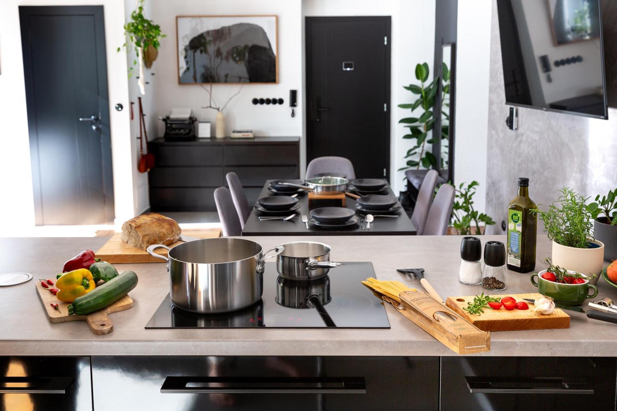 Evergreen - Old Town Spacious Stylish Apartment With Ac And One And A Half Bath, Baby & Kid- Friendly Bratislava Ngoại thất bức ảnh
